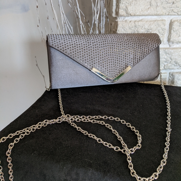 Mis deLuca clutch with long chain - Picture 1 of 3